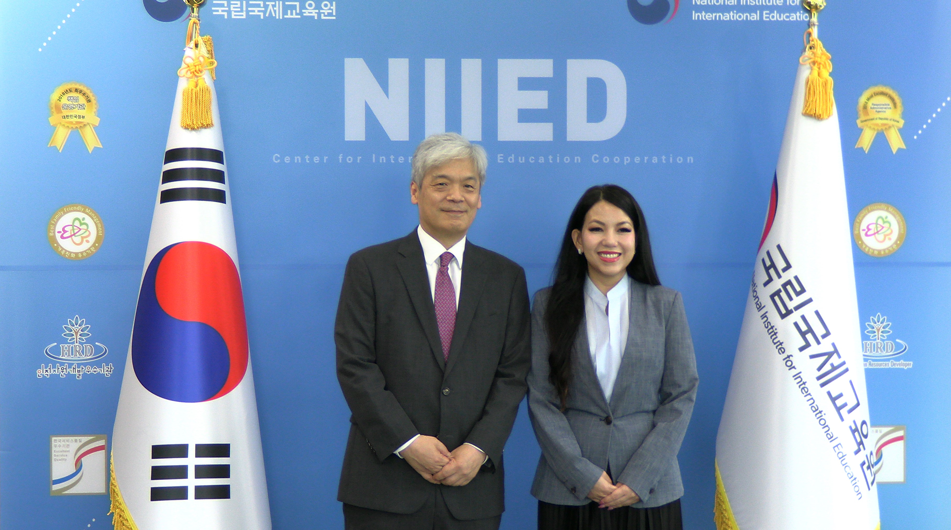 주한 캄보디아 대사 업무협의